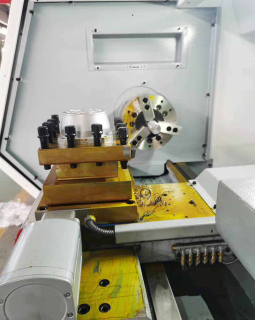 Servo Motor Horizontal CNC Lathe Machine, Metal Processing Machines
